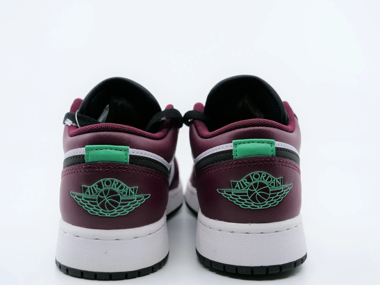 Jordan 1 Low Beetroot/ Roma Green