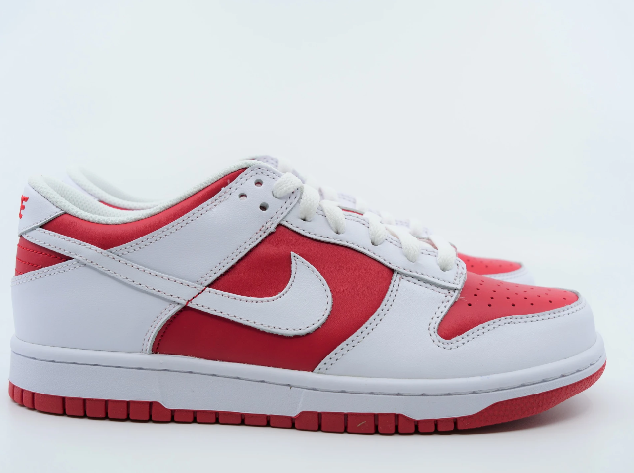 Nike Dunk Low Championship University Red