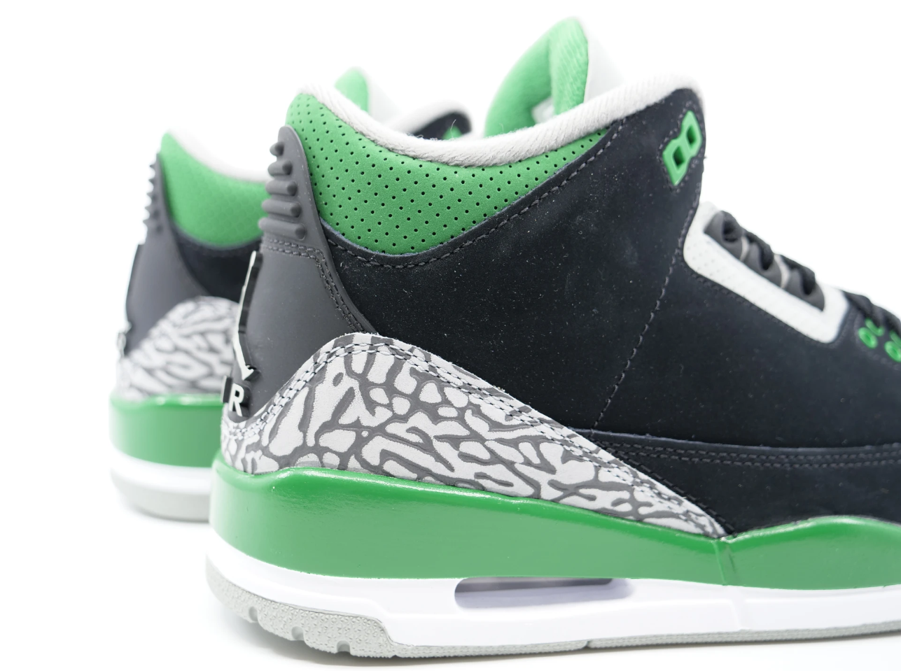 Jordan 3 Pine Green