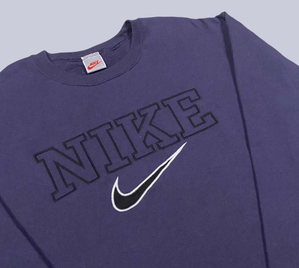 Nike Vintage Purple Sweatshirt Gr. M