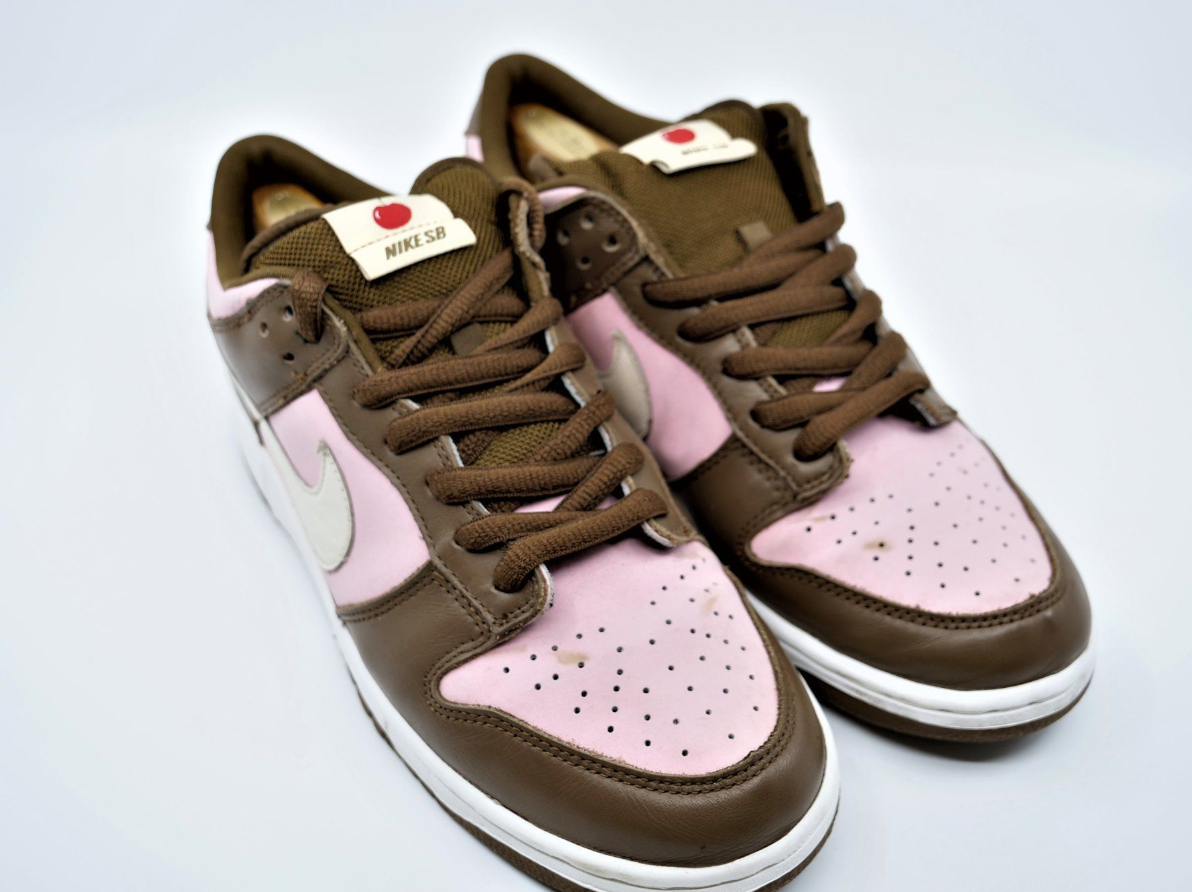 Nike SB Dunk Low Stussy Cherry