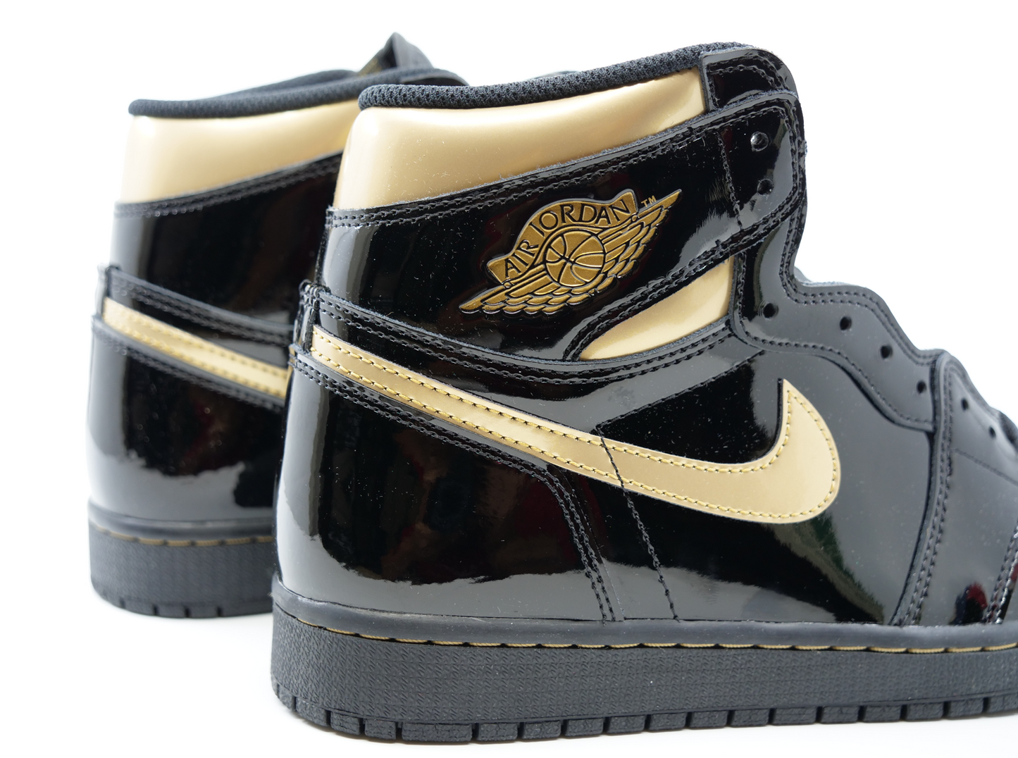 Jordan 1 OG Metallic Gold