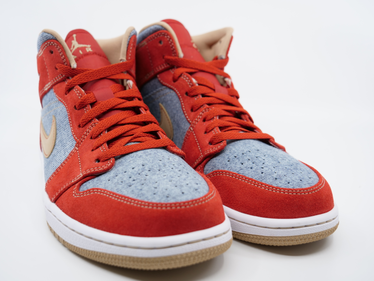 Jordan 1 Mid Denim Red